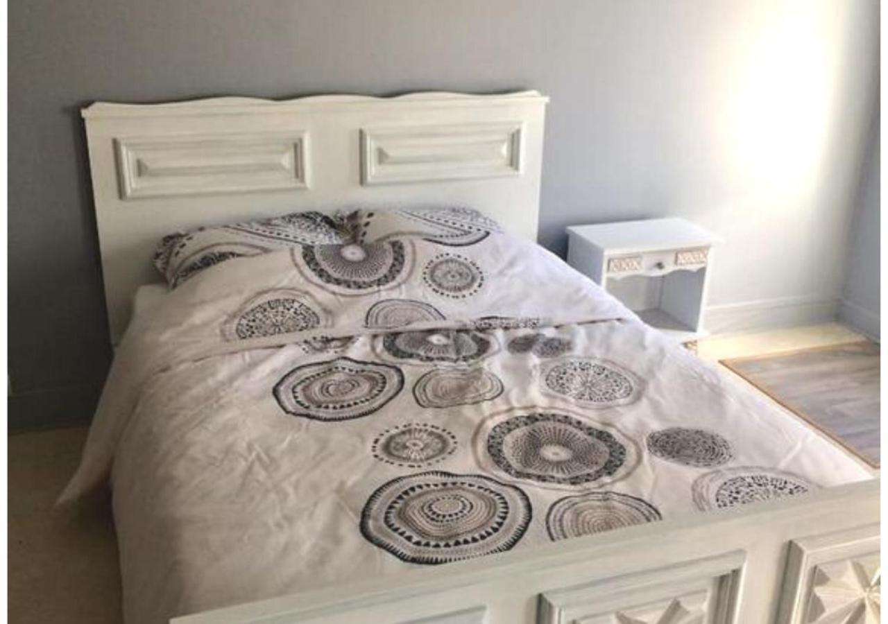 Grand Appartement Idealement Situe 7 Places Desvres Exterior foto